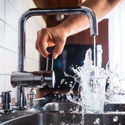 TPE Materials for Drinking Water Applications KTW TPE-Werkstoffe für Trinkwasseranwendungen KTW